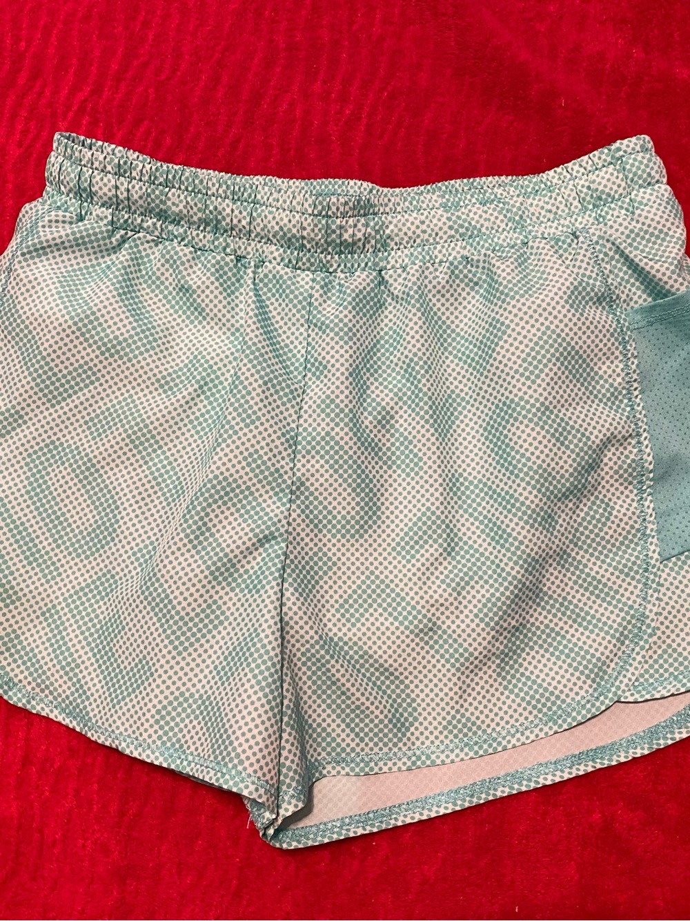 Xersion Aqua Mesh Athletic Shorts with Subtle Print
